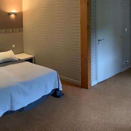 Le Petit Roche Hotel Serrieres  ภายนอก รูปภาพ