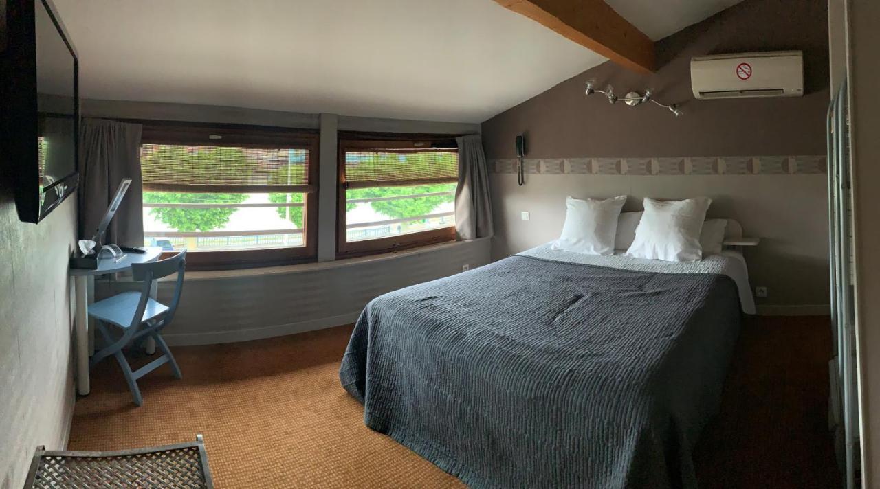 Le Petit Roche Hotel Serrieres  ภายนอก รูปภาพ